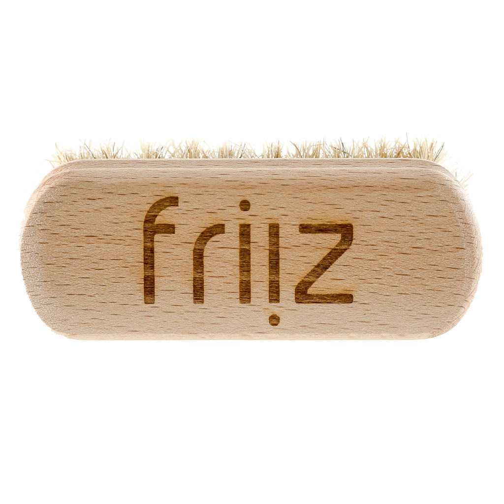 The Brush | Schuhbürste friiz Sneaker sauber.